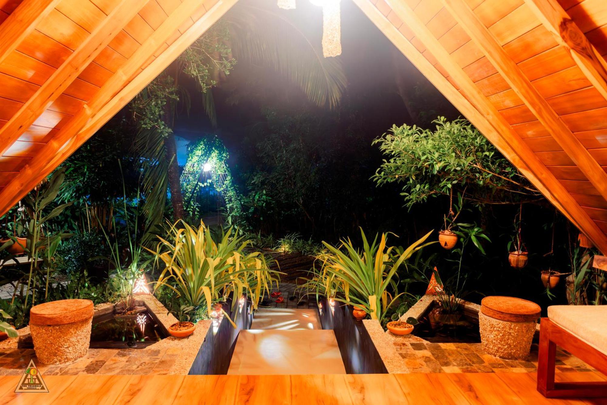 The Triangle Tangalle Exterior photo