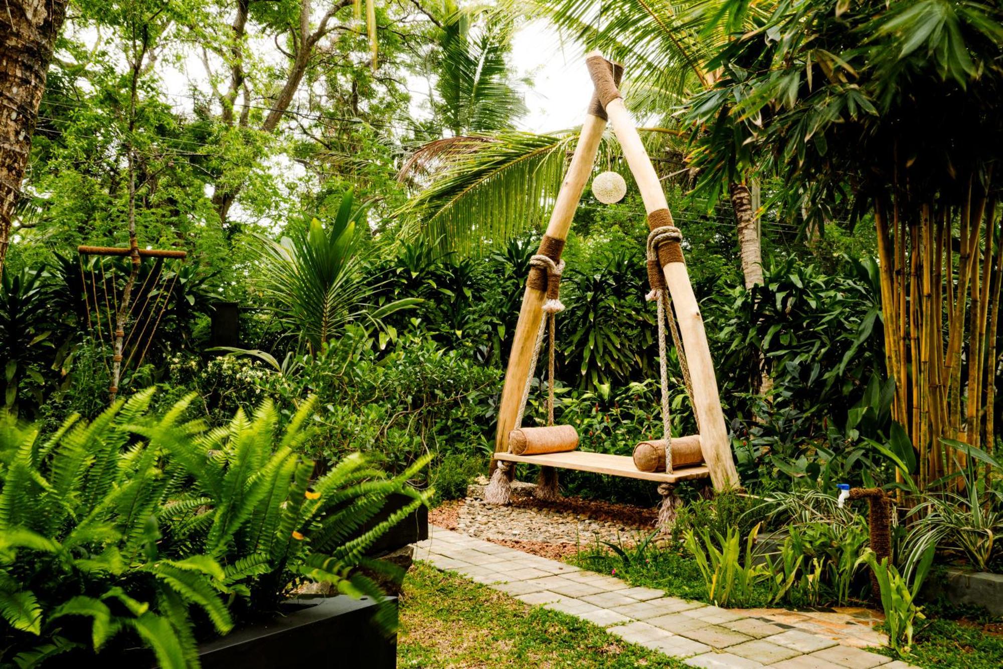 The Triangle Tangalle Exterior photo
